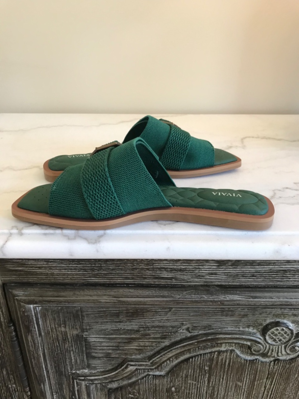 🆕 VIVAIA GREEN PILLOW TOP SLIDE SANDAL - Picture 11 of 14